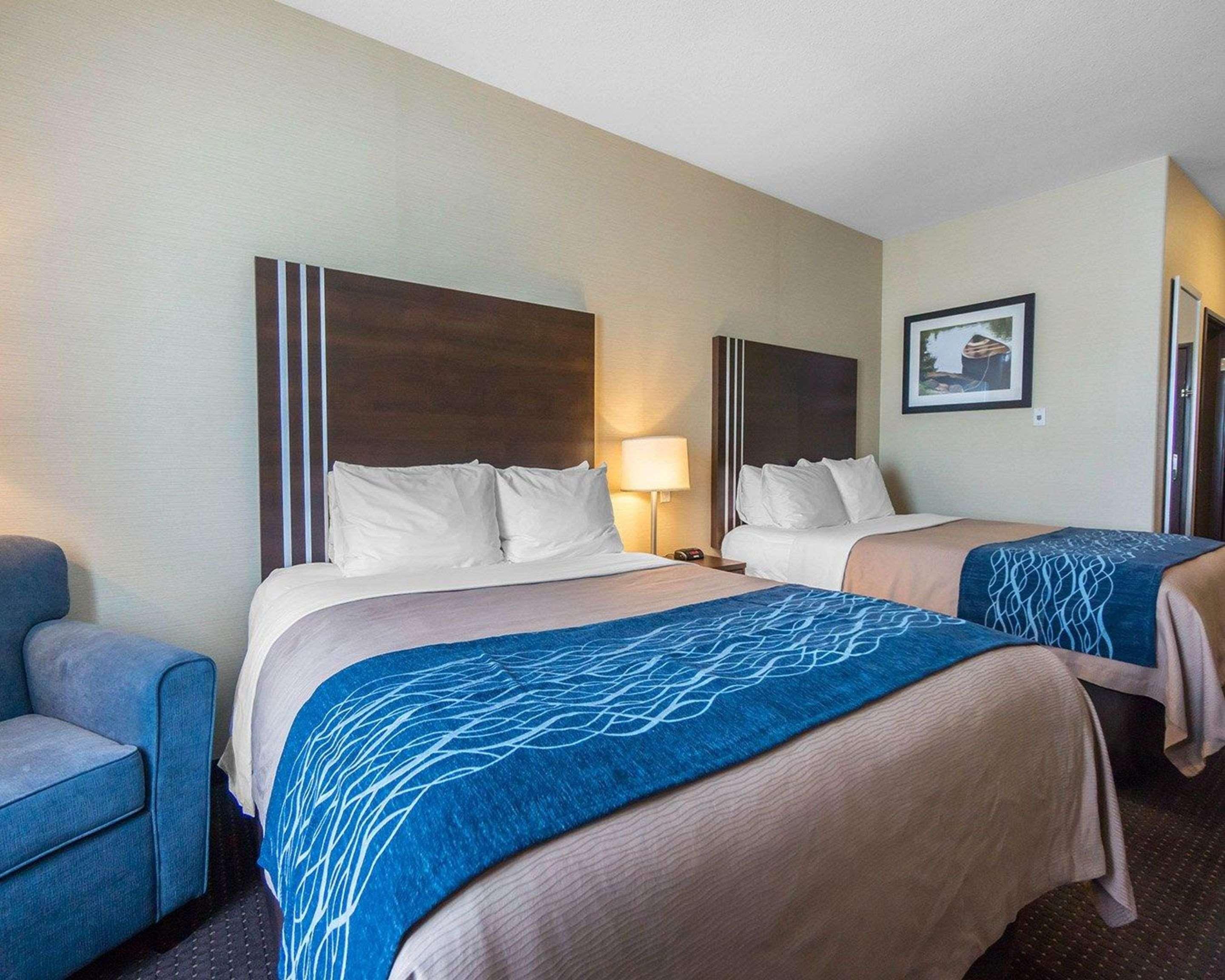 Comfort Inn & Suites Fox Creek Exterior foto
